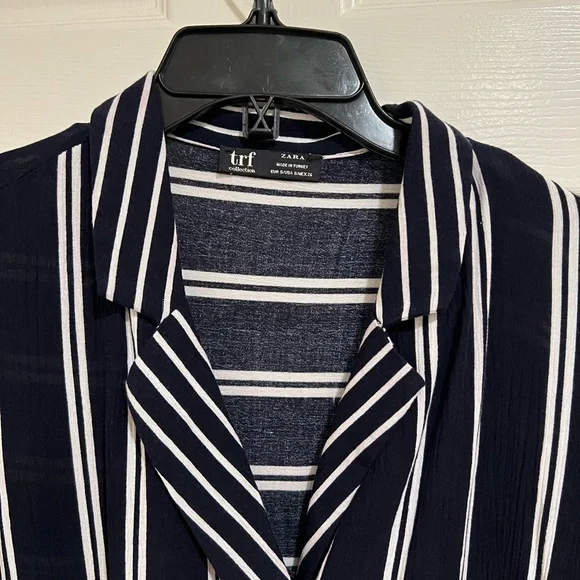 Zara Stripped Blue Blouse - Picture 2 of 5